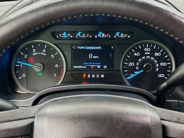 Used 2019 Ruby Red Metallic Ford XLT image 12