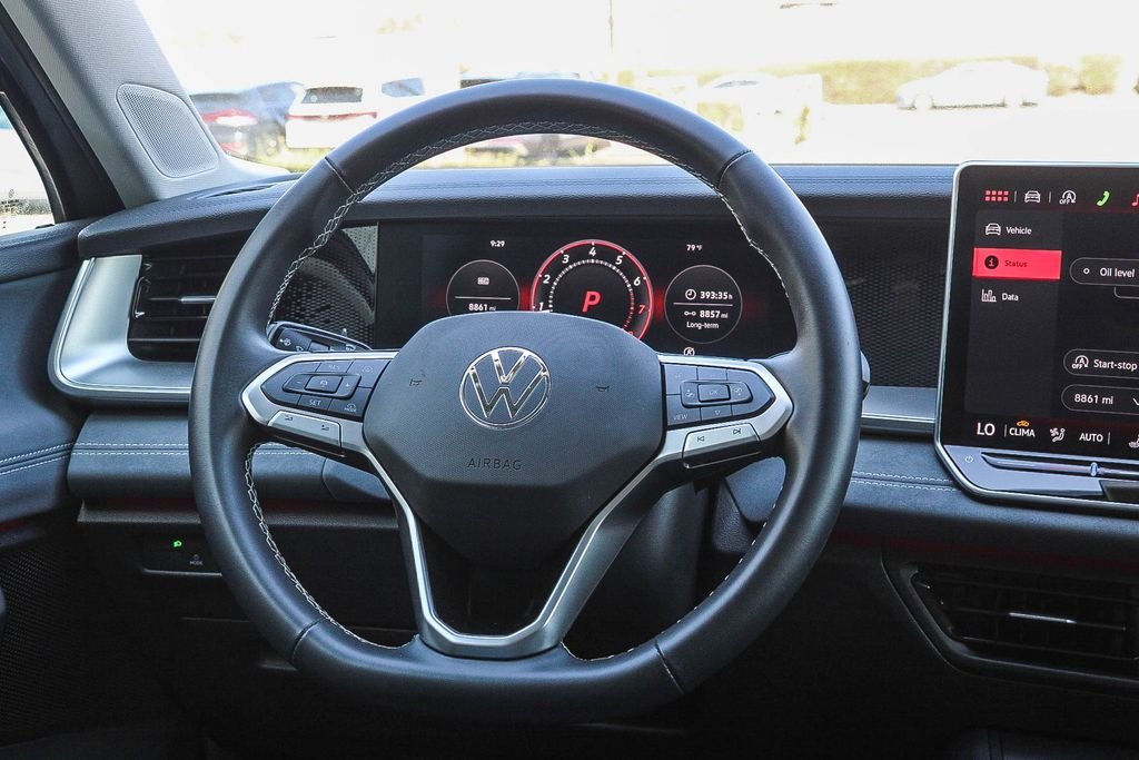 Used 2026 Silver Volkswagen SE image 15