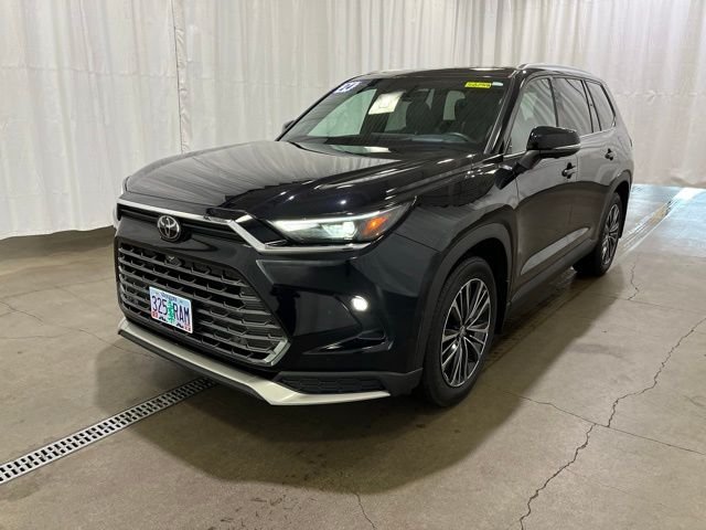 Used 2024 Black Toyota MAX Platinum image 8