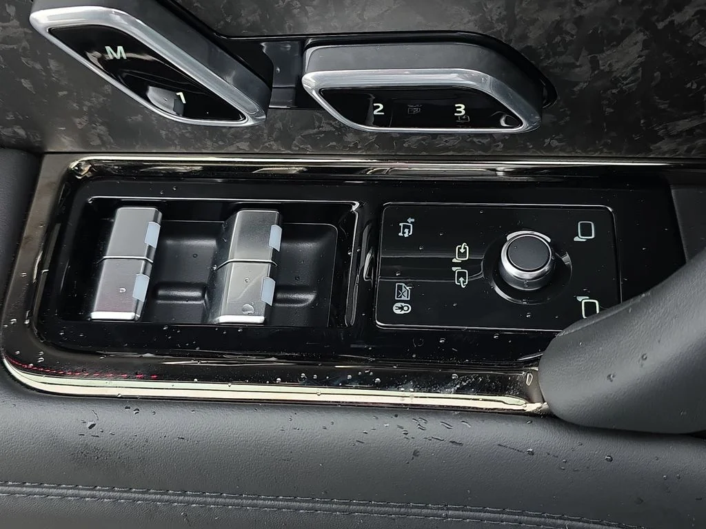 2025 Land Rover Range Rover Sport SV Edition Two - Photo 29