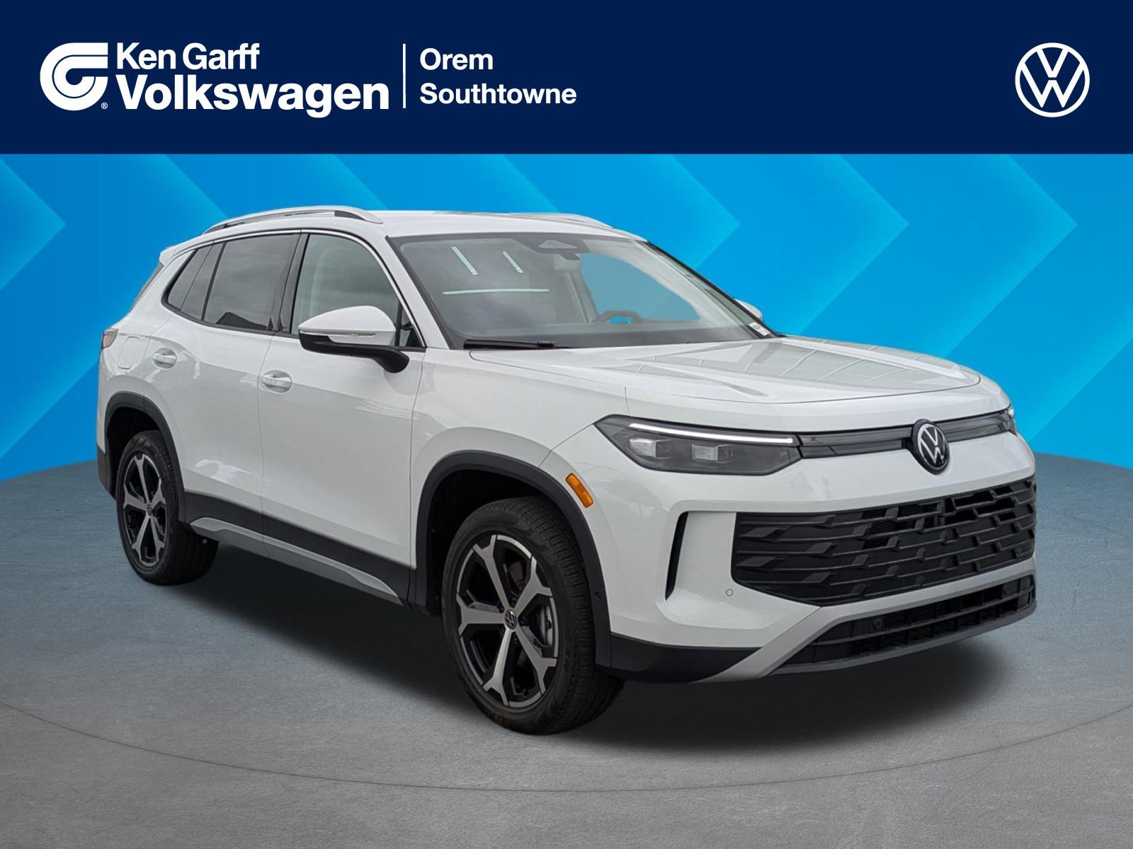 New 2026 Pure White Volkswagen SE image 1
