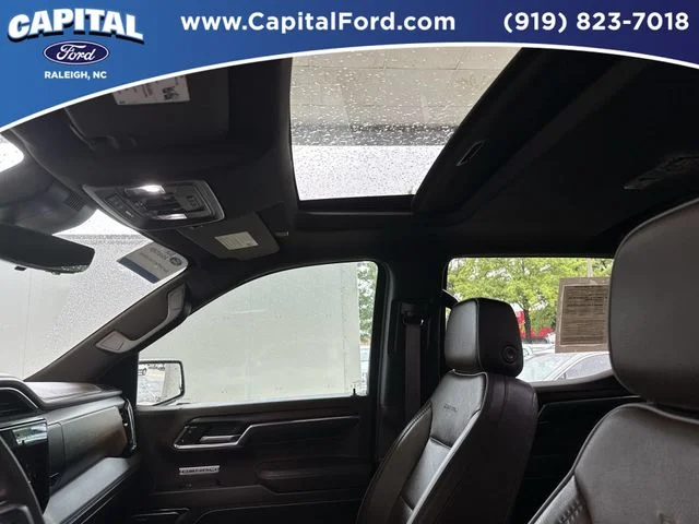 Used 2024 White GMC Denali image 22