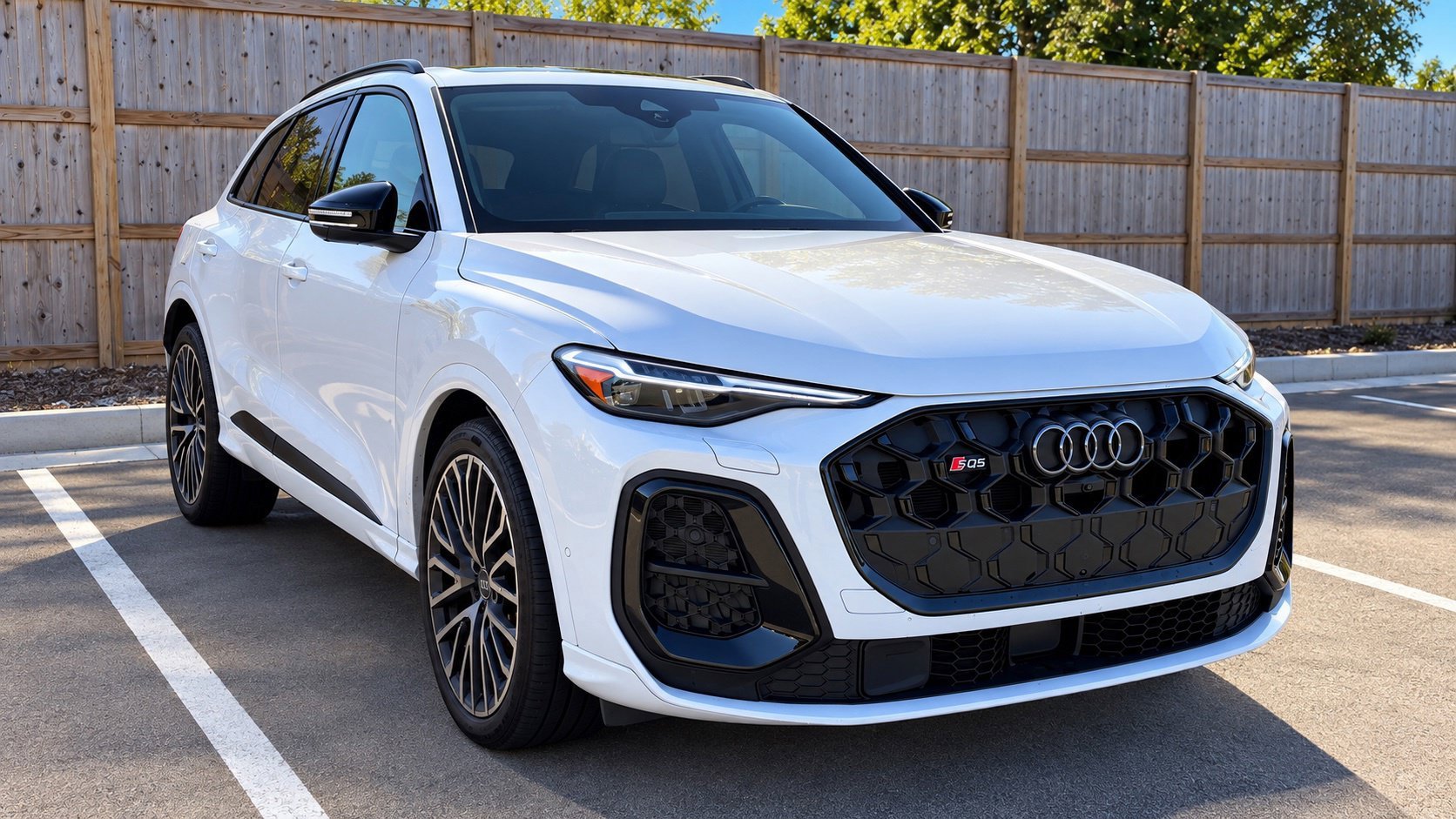 2025 Audi SQ5 Premium Plus