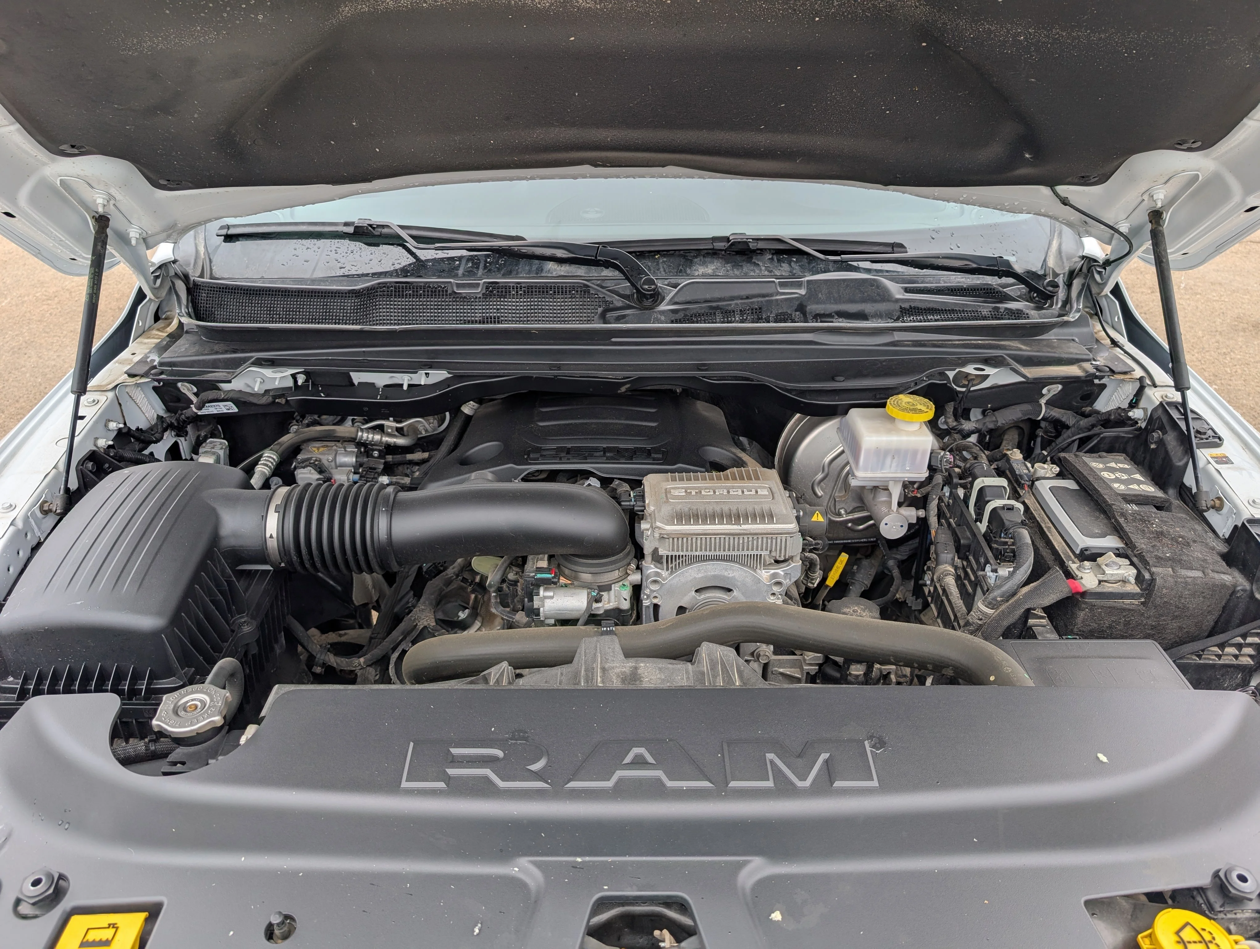 Used 2023 Bright White Ram Tradesman image 33