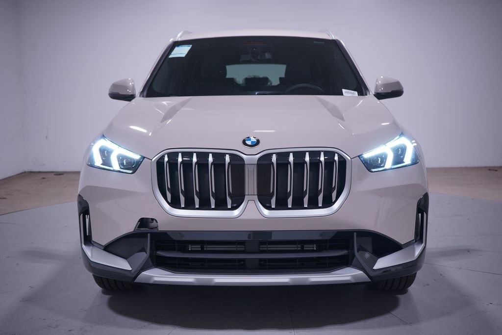 New 2027  BMW xDrive28i image 4