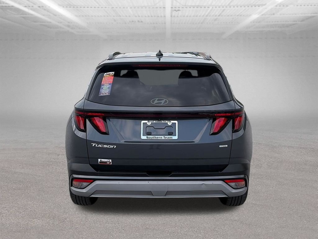 Used 2025 Gray Hyundai SEL image 5