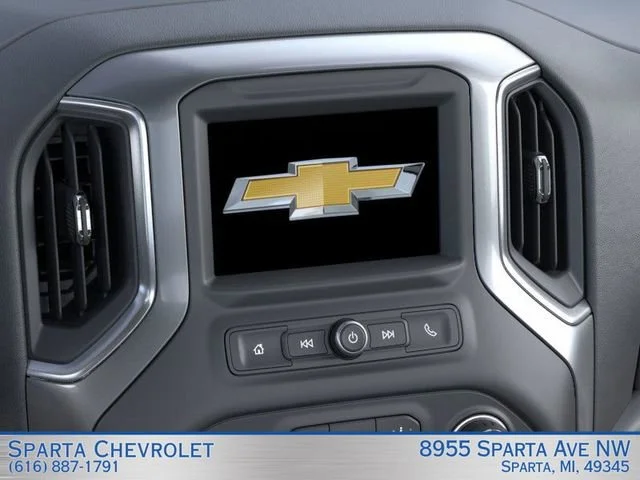 New 2026 Summit White Chevrolet WT image 20