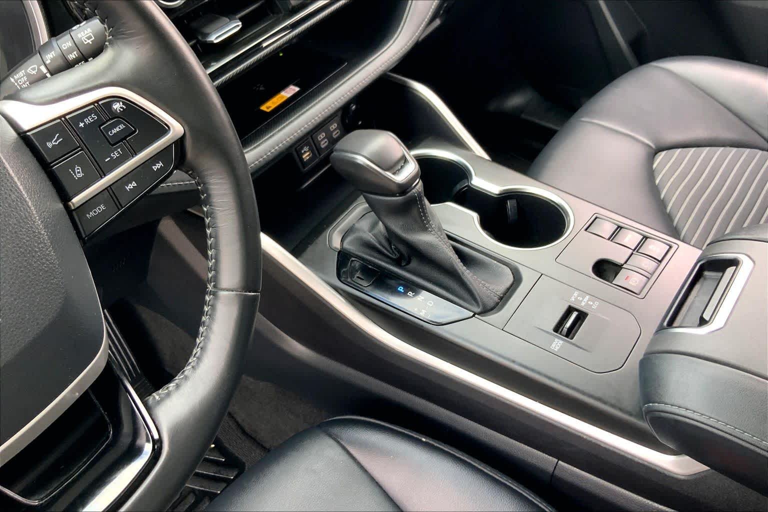 Used 2023 Midnight Black Metallic Toyota XSE image 16