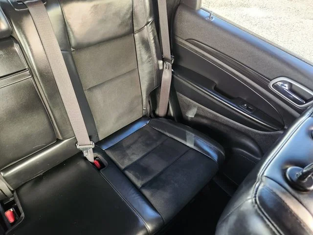 Used 2021 White Jeep Laredo X image 17