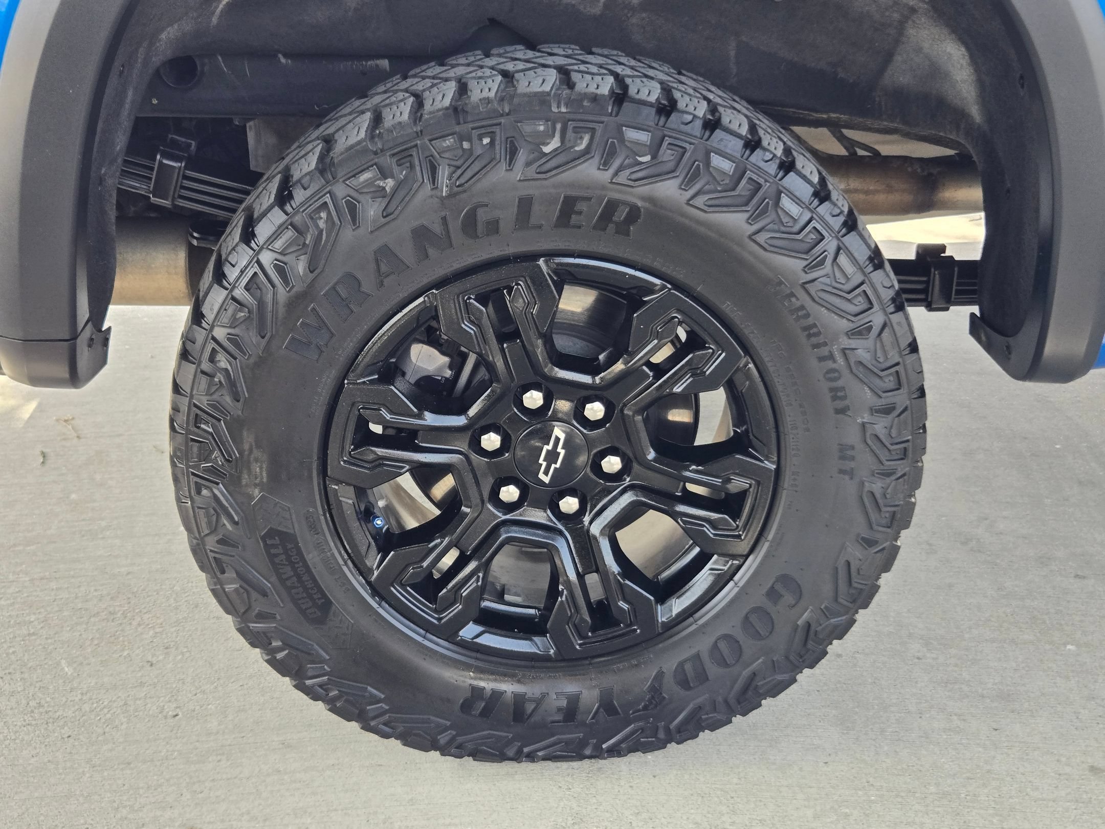 2023 Chevrolet Silverado 1500 ZR2 - Photo 27