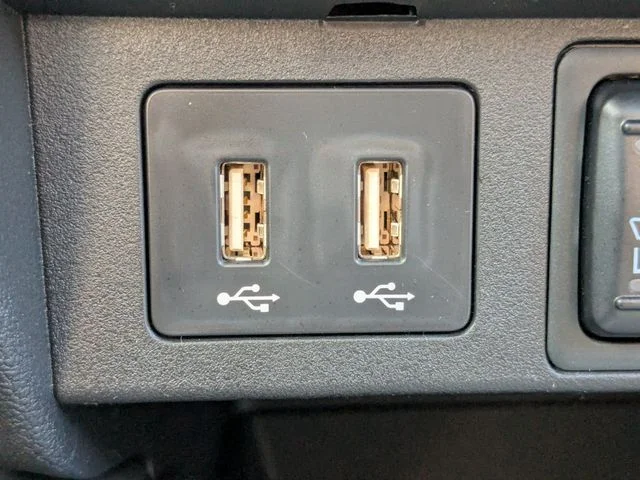 New 2026 Brown Mitsubishi 2.0 LE image 25