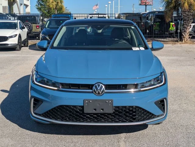 Used 2025 Blue Volkswagen 1.5T SE image 8