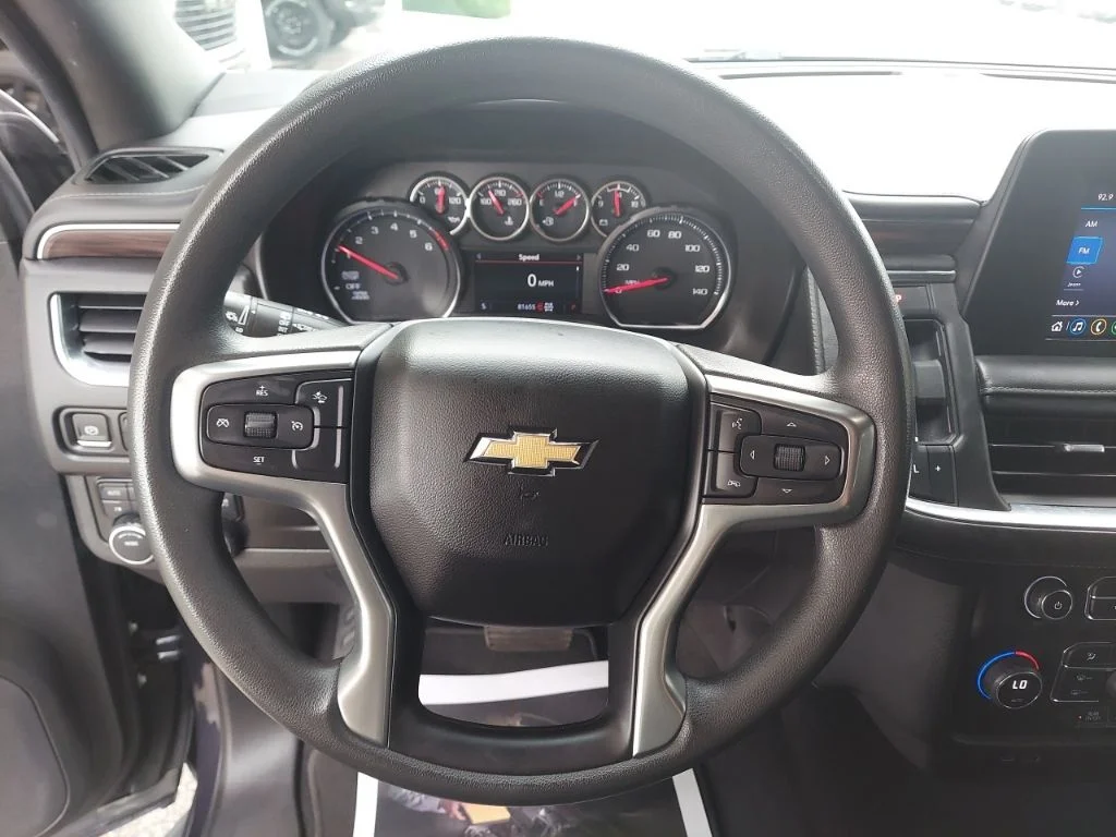 Used 2023 Gray Chevrolet Commercial Flee image 11