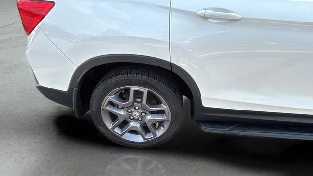 Used 2022  Honda EX-L image 35