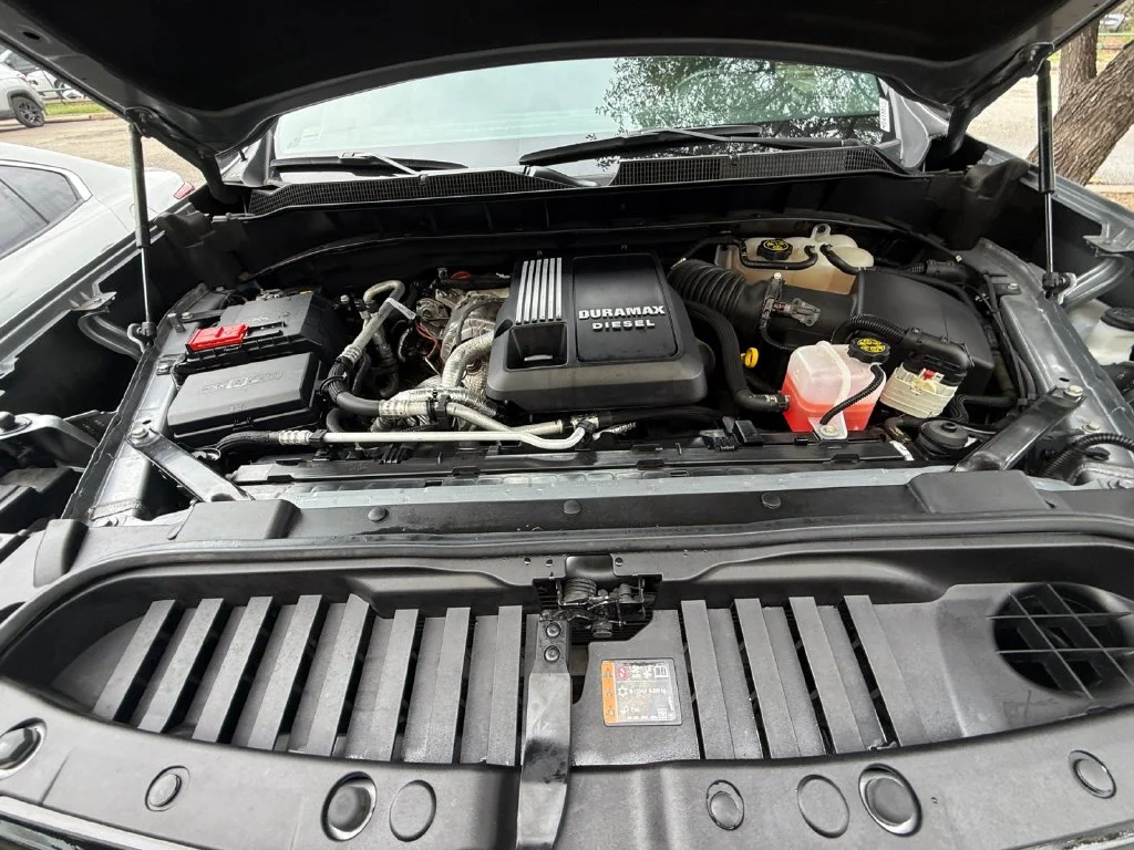 Used 2024 Gray Chevrolet High Country image 20