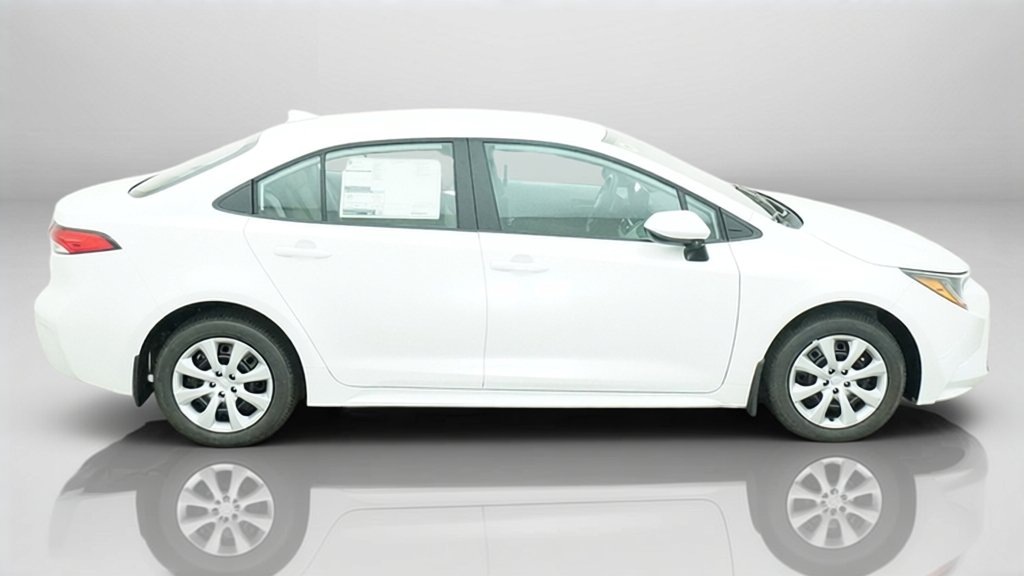 New 2027 Wind Chill Pearl Toyota LE image 7