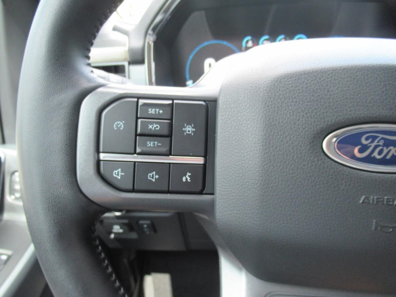 Used 2023 Red Ford Lariat image 24
