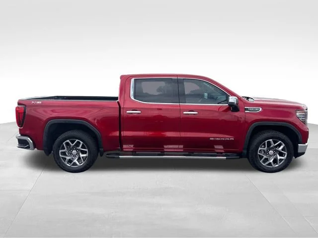 2022 GMC Sierra 1500 SLT - Photo 7