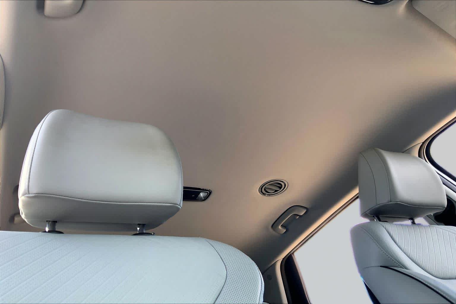 Used 2024  Hyundai SEL 7P image 13