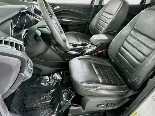 Pre-Owned 2016 Ford Escape Titanium
