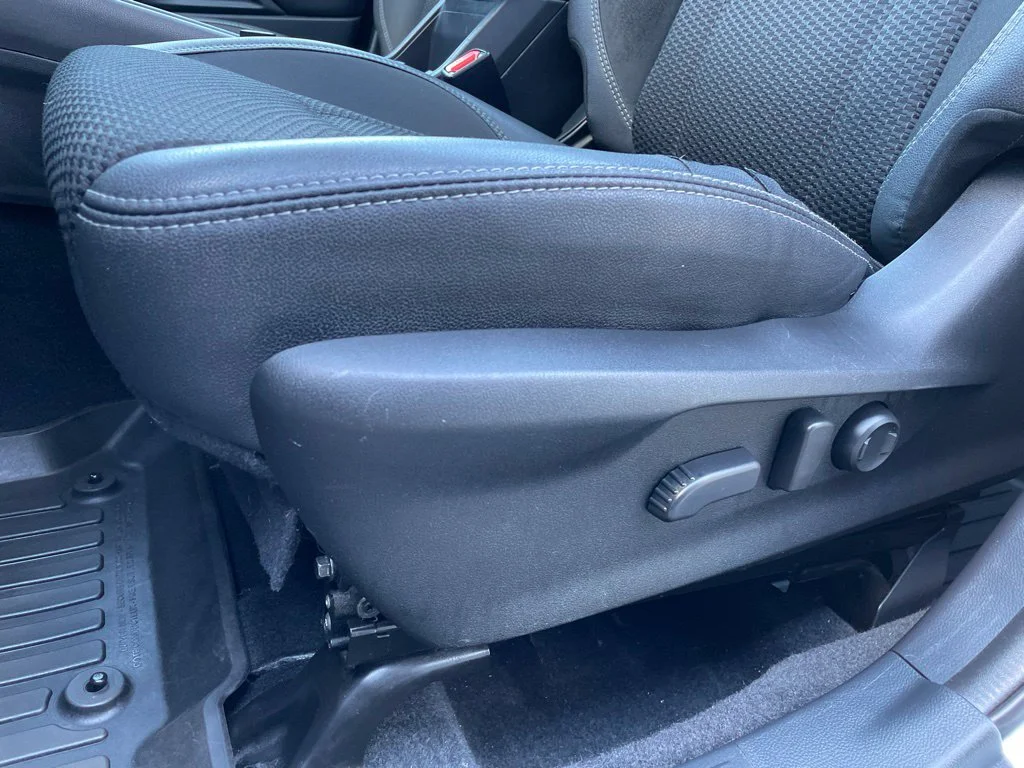 Used 2019 Silver Subaru Premium image 14