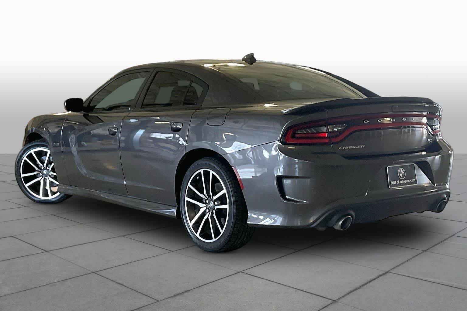 Used 2023 Granite Pearlcoat Dodge R/T image 11