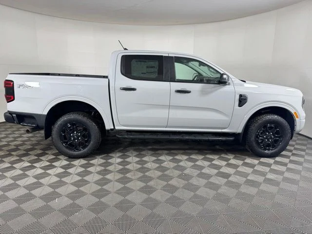 New 2026 Avalanche Ford XLT image 2