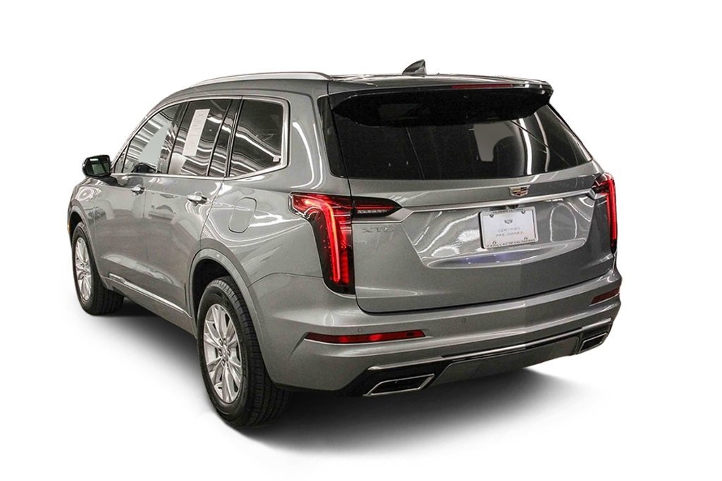 2025 Cadillac XT6 Luxury photo 4
