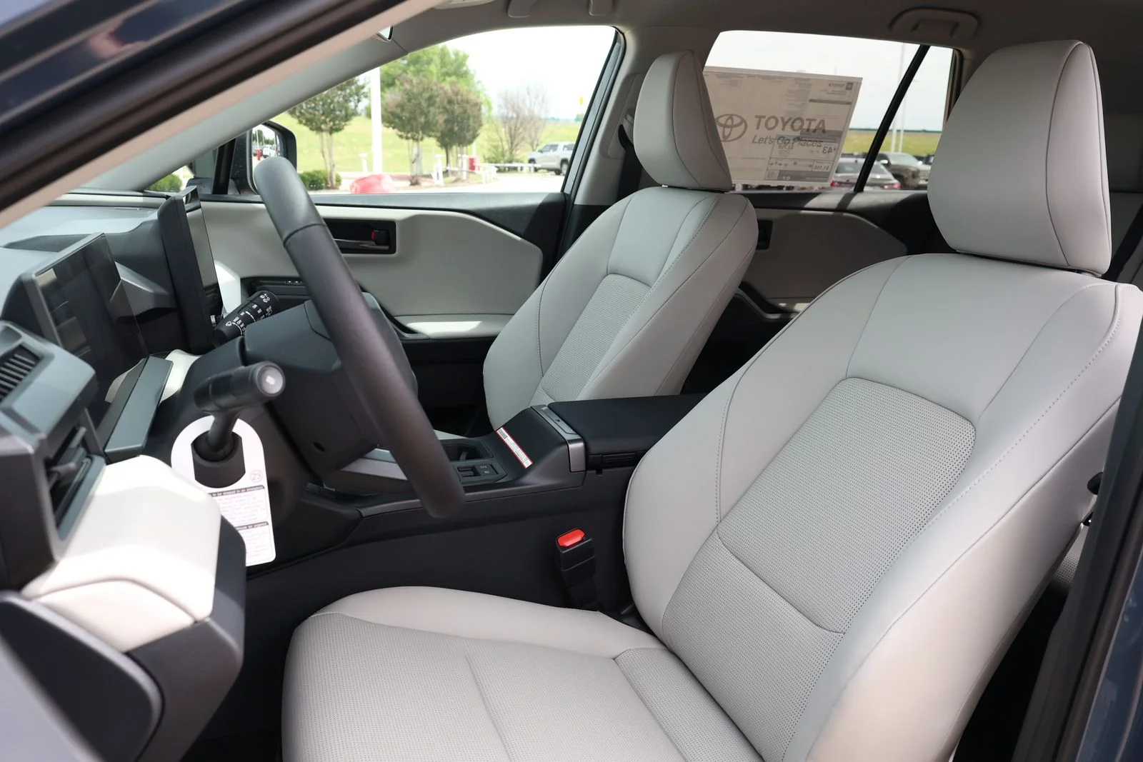New 2026 White Toyota XLE Premium image 28