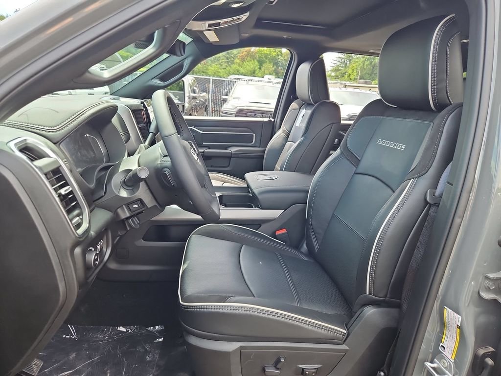 New 2026 Ceramic Gray Clear-Coat Exterior Paint RAM Laramie image 12