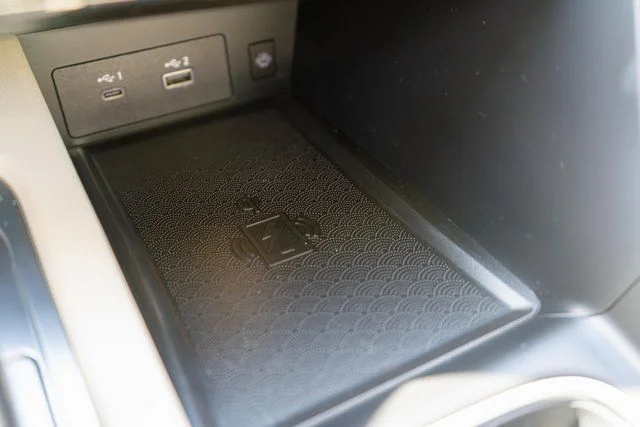Used 2023 Red INFINITI Sensory image 40