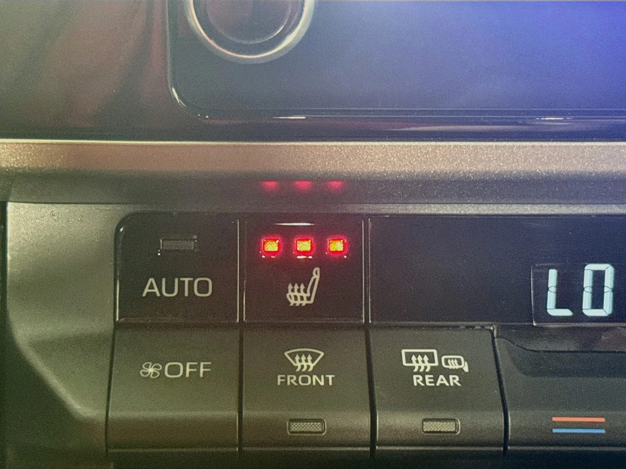 Certified Used 2025 Midnight Black Metallic Toyota SE image 18
