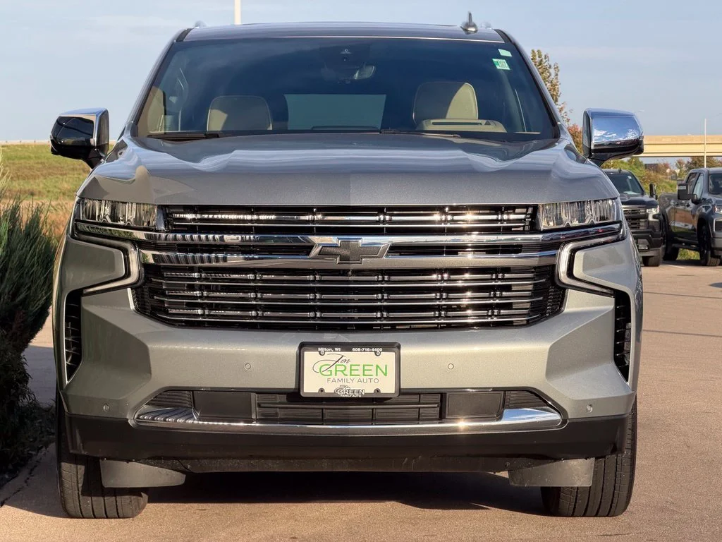 Used 2023 Gray Chevrolet Premier image 6