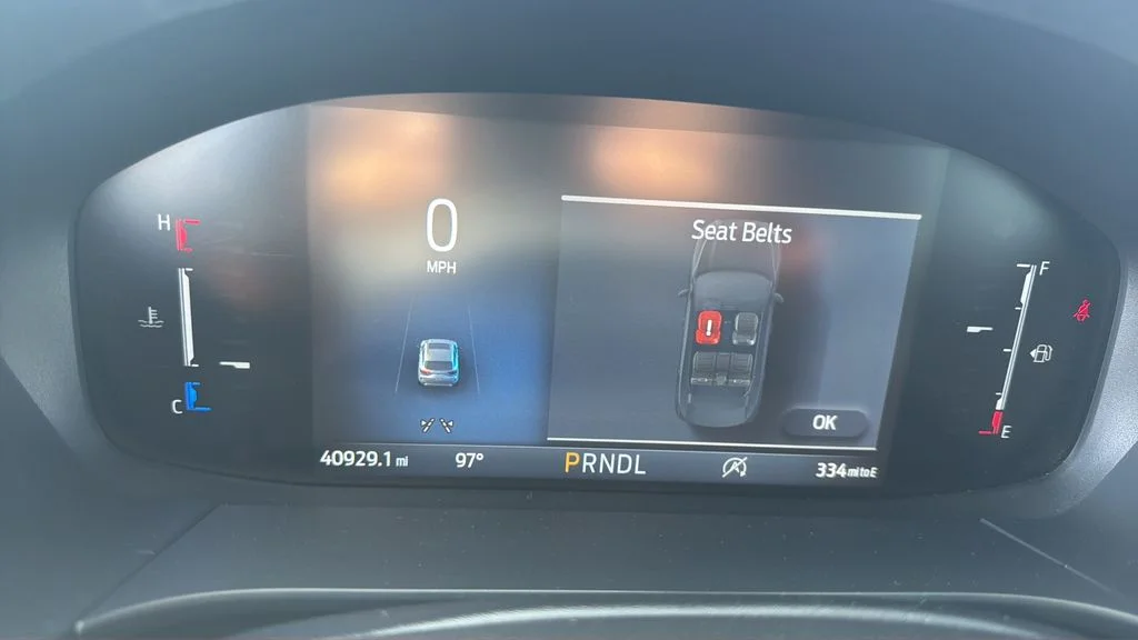 Used 2025 Gray Ford ST-Line image 14