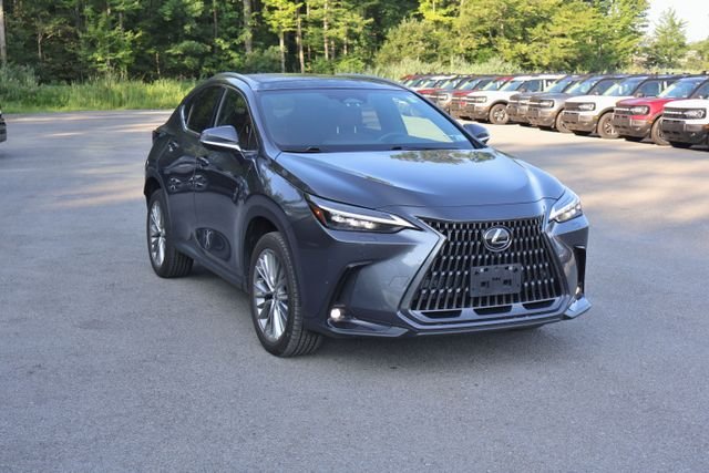 Used 2025 Gray Lexus 350 Luxury image 9