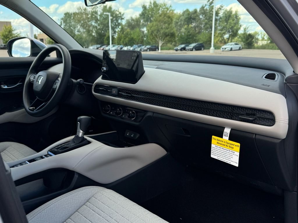New 2027 Solar Silver Metallic Honda LX AWD image 25