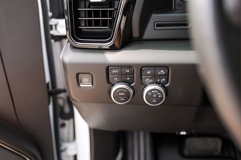 2024 GMC Sierra 1500 AT4 - Photo 15