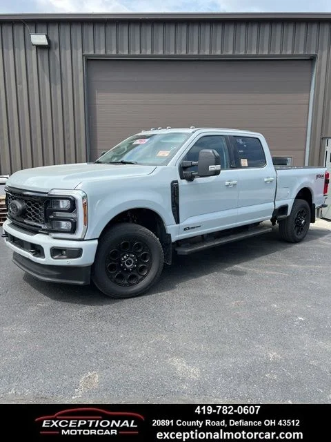 2025 Ford F-250 Lariat 4x4 Crew Cab 176 in's photo