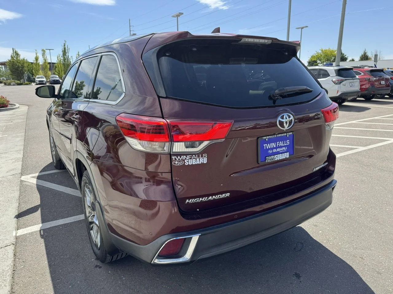 Used 2019 Ooh La La Rouge Mica Toyota Limited Platinum image 5