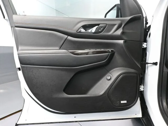 2021 GMC Acadia AT4 - Photo 19
