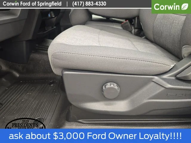 New 2026 Oxford White Ford F-250® XL image 36