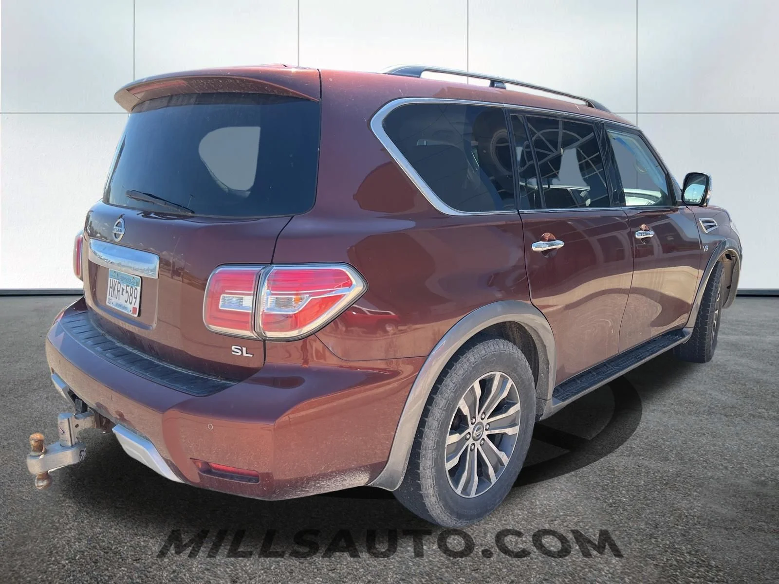 Used 2017 Brown Nissan  image 3