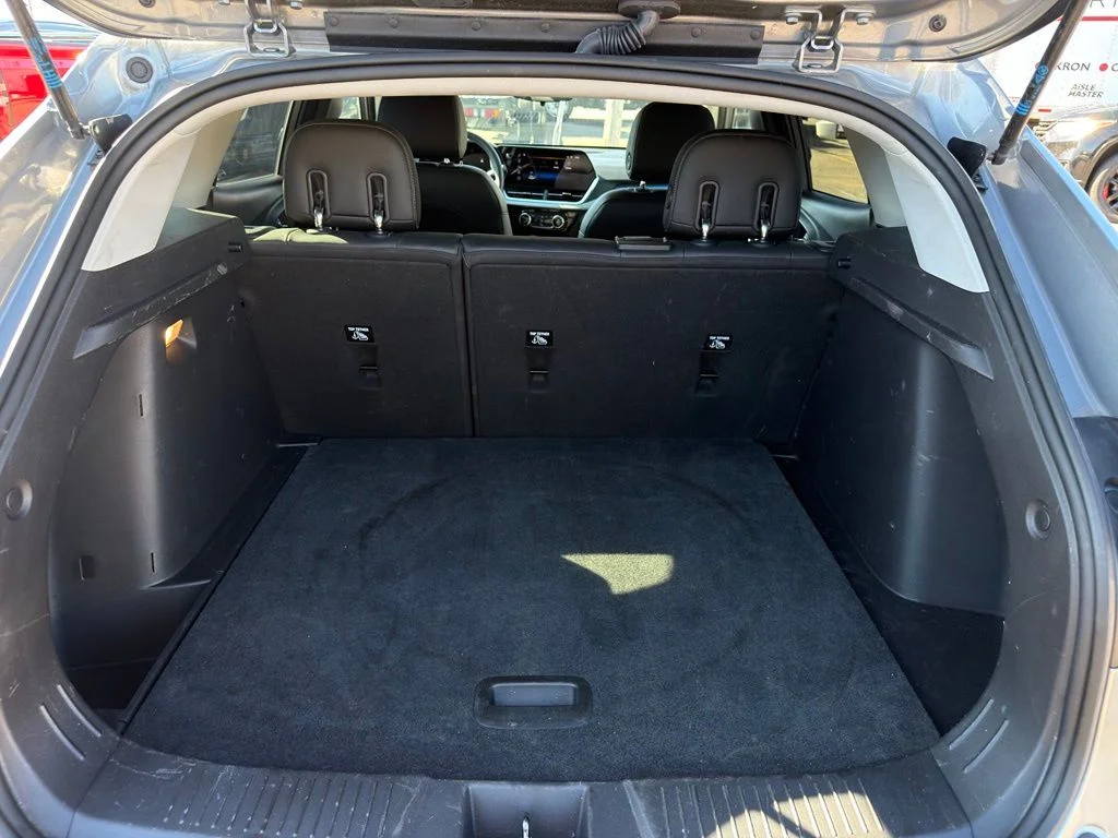 Used 2025 Gray Chevrolet LT image 10
