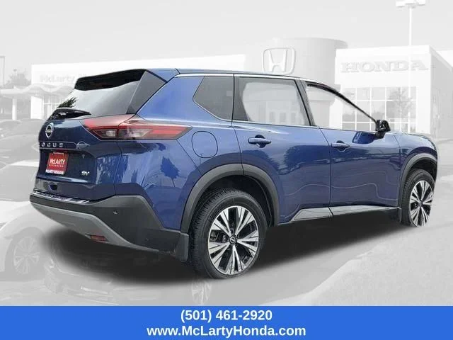 Used 2023 Blue Nissan SV image 5