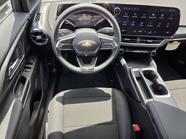 New 2026 Summit White Chevrolet LT image 11