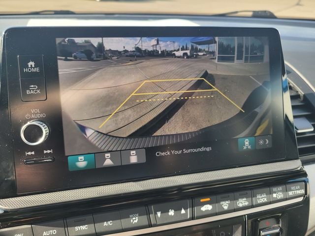 Used 2025  Honda EX-L image 22