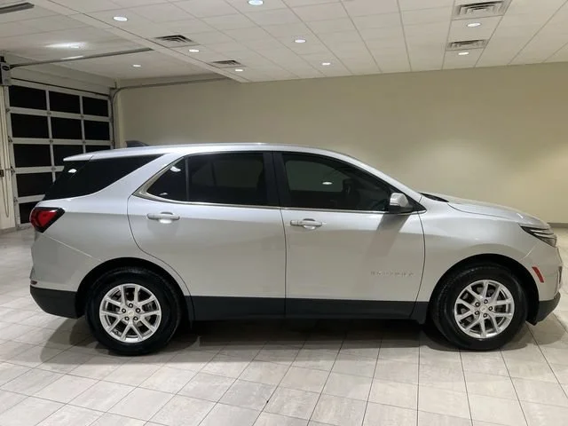 2022 Chevrolet Equinox LT - Photo 6