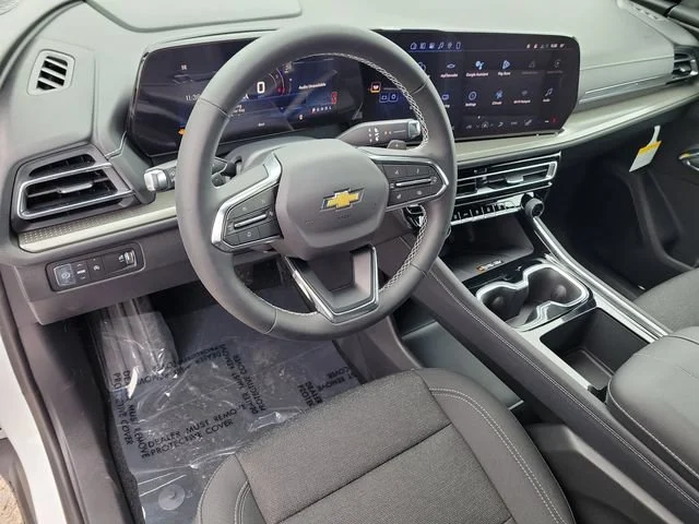 New 2026 Summit White Chevrolet LT image 20