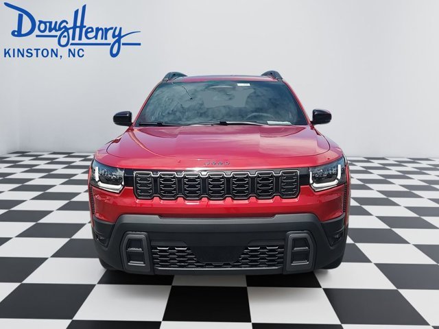 New 2026 Red Hot Pearl-Coat Exterior Paint Jeep Limited image 8