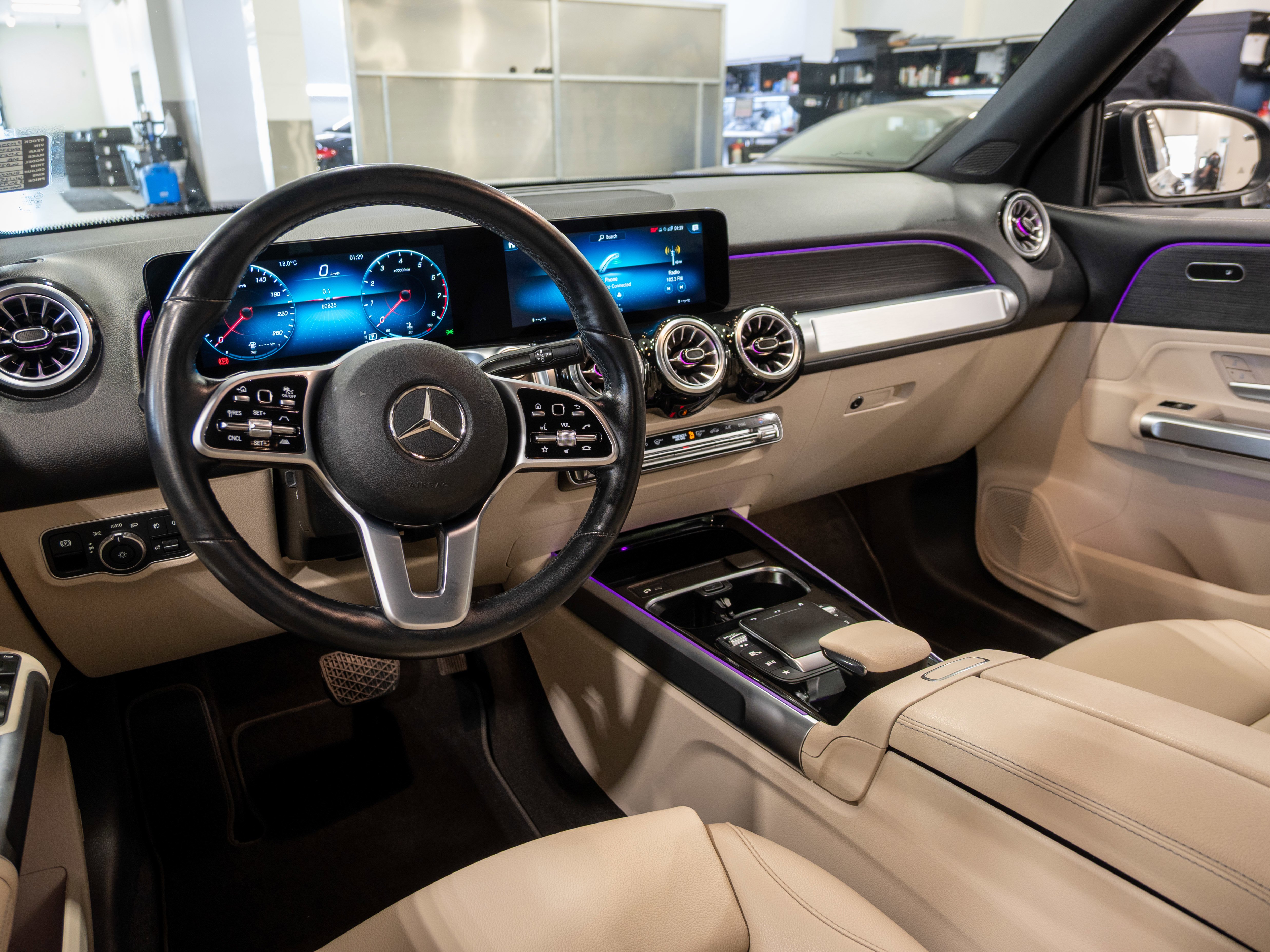 Certified Used 2022 Cosmos Black Metallic Mercedes-Benz GLB 250 image 8